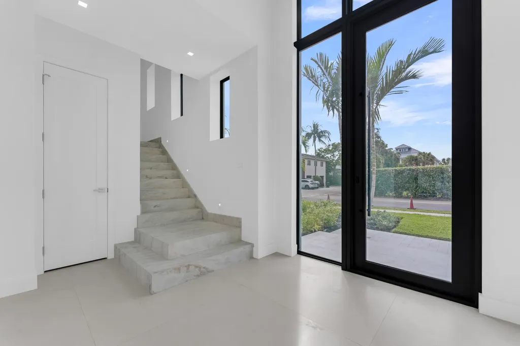 913 Denery Lane Delray Beach FL 33483