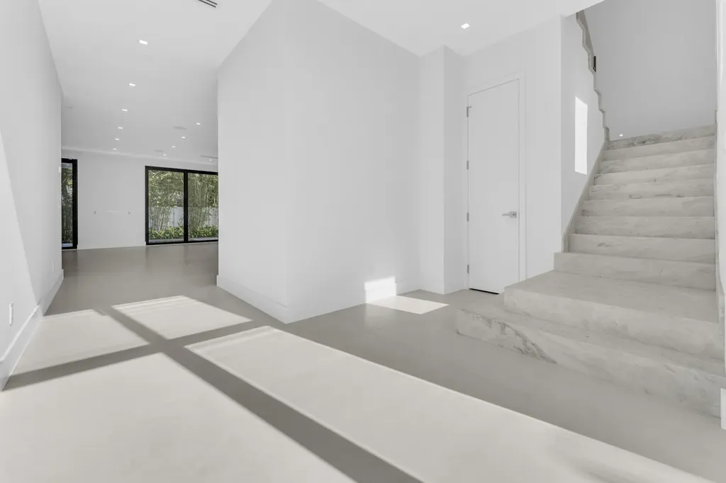 913 Denery Lane Delray Beach FL 33483
