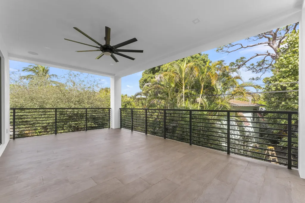 913 Denery Lane Delray Beach FL 33483