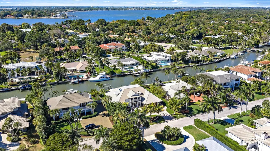 19 Island Road Sewalls Point FL 34996