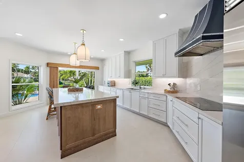 19 Island Road Sewalls Point FL 34996