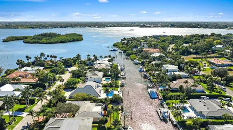19 Island Road Sewalls Point FL 34996