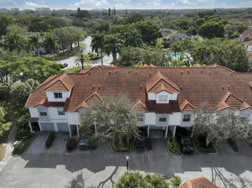 2020 Alta Meadows Lane Delray Beach FL 33444