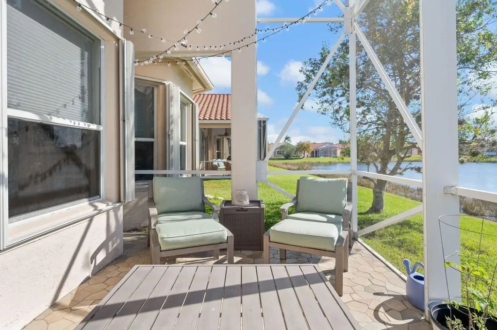 396 NW Springview Loop Port St Lucie FL 34986