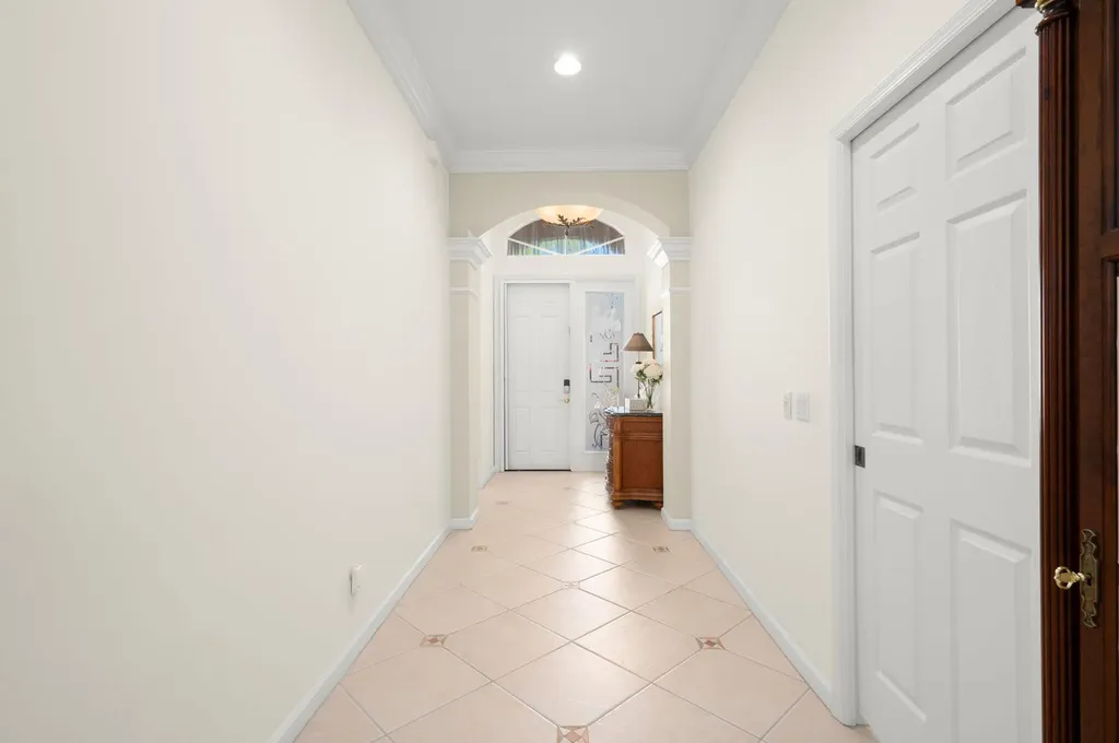 396 NW Springview Loop Port St Lucie FL 34986