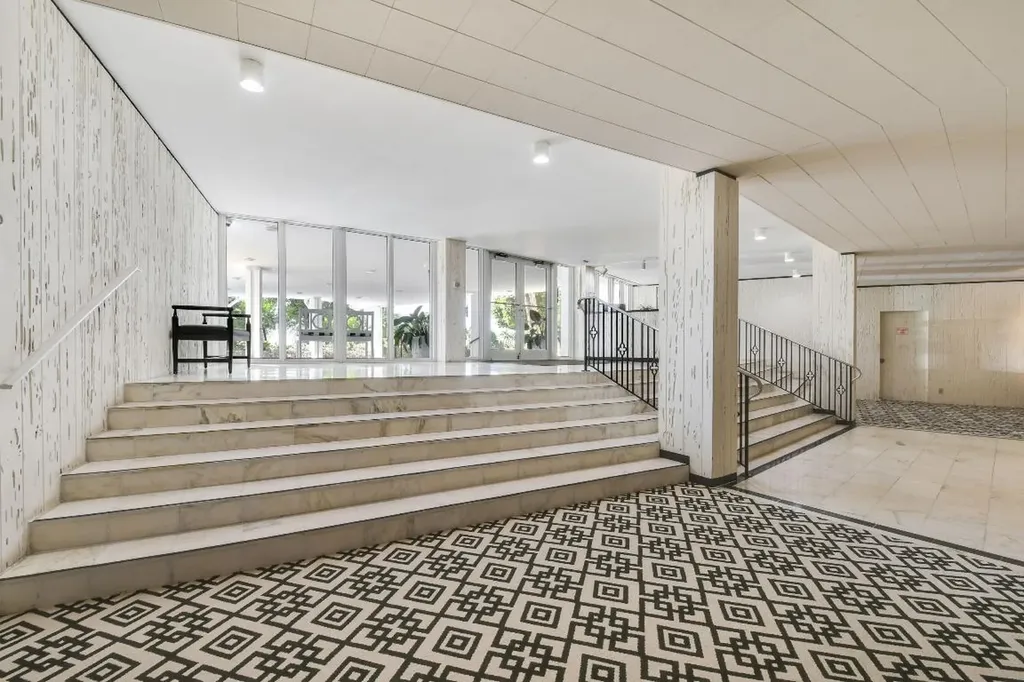 2295 S Ocean Boulevard Palm Beach FL 33480
