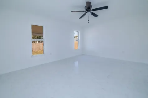 1604 Carbondale Avenue NW Palm Bay FL 32907