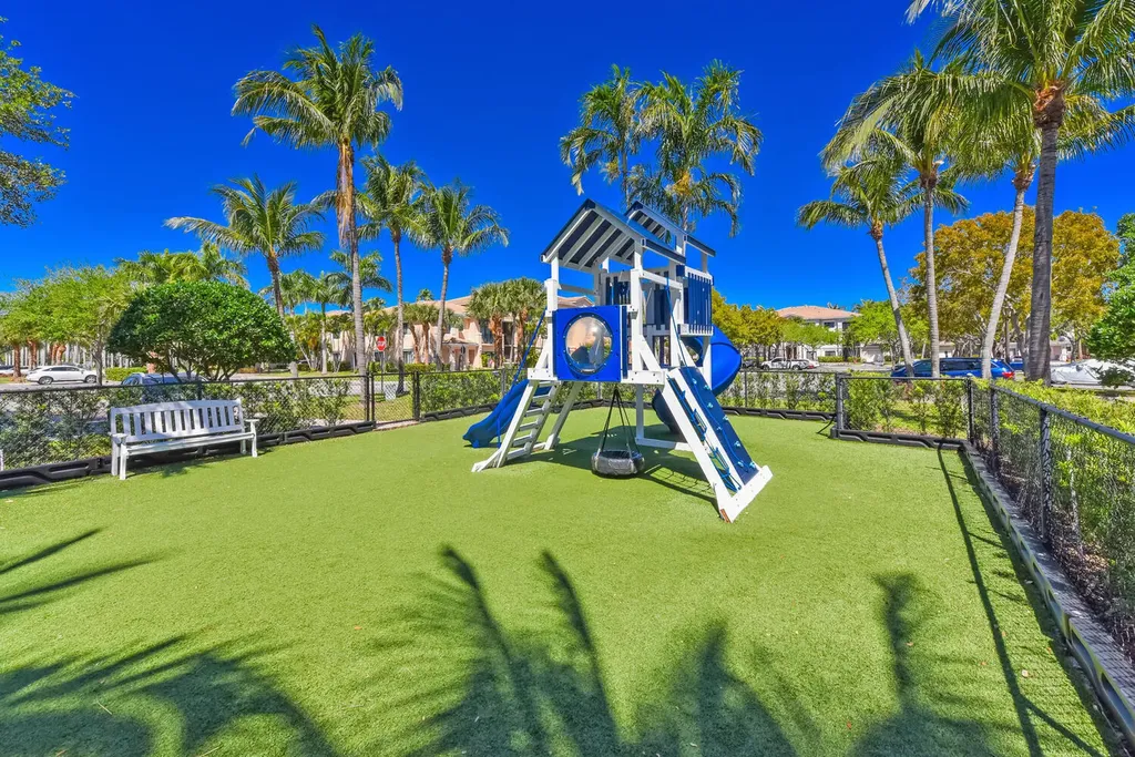 2729 Anzio Court Palm Beach Gardens FL 33410