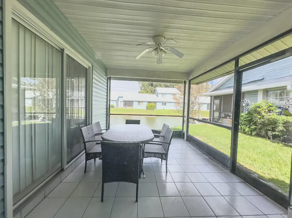 3851 Island Club Circle E Lake Worth FL 33462