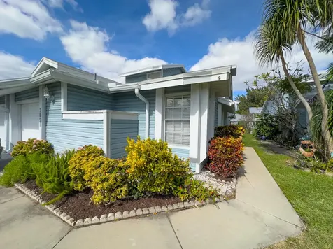 3851 Island Club Circle E Lake Worth FL 33462
