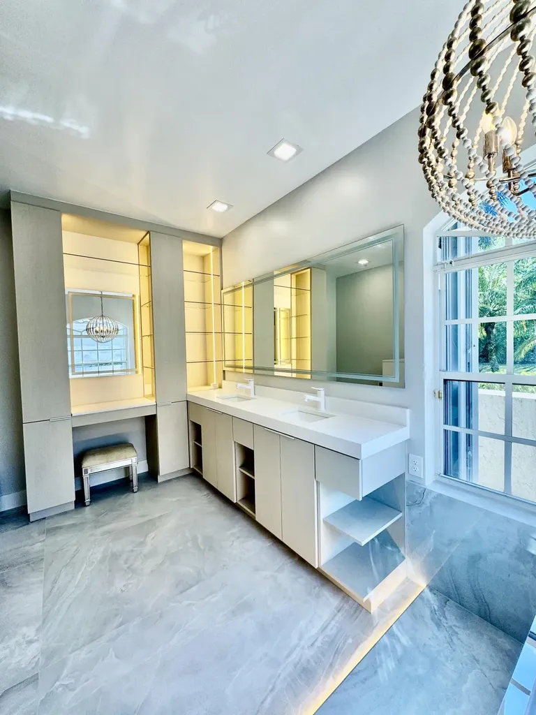 7686 La Corniche Circle Boca Raton FL 33433