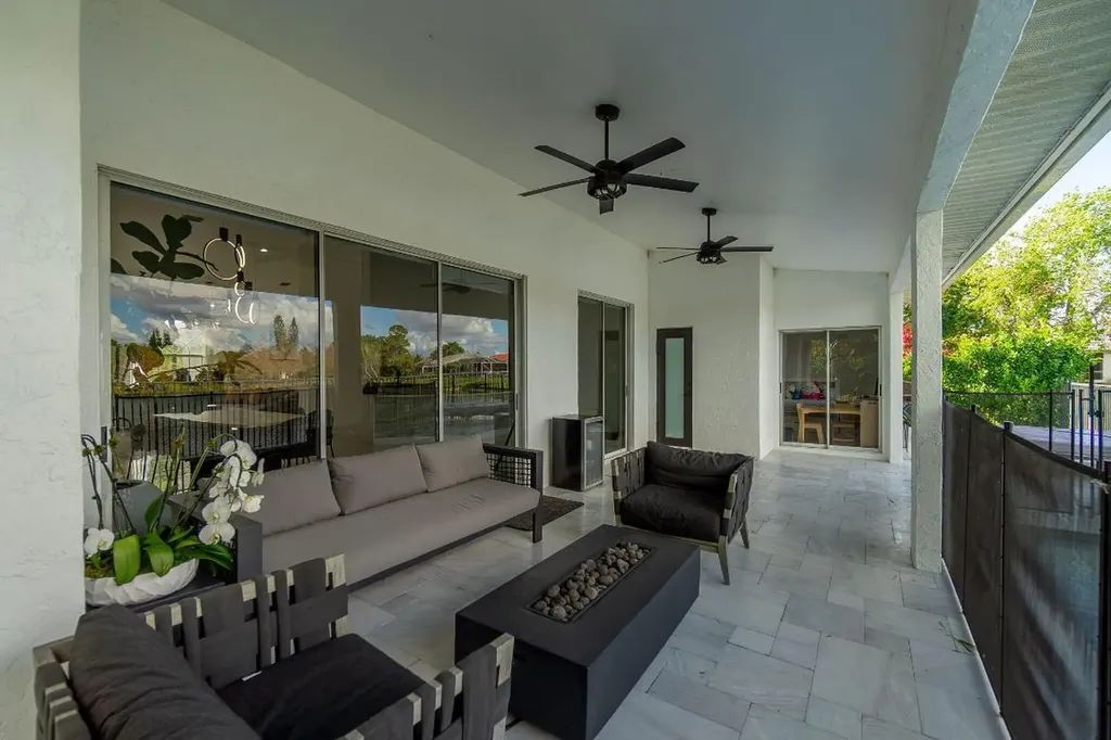 120 Saratoga Boulevard W Royal Palm Beach FL 33411