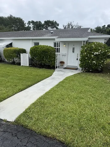 10084 Meridian Way N Palm Beach Gardens FL 33410