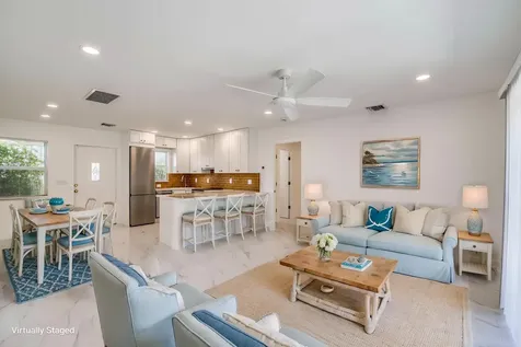 10084 Meridian Way N Palm Beach Gardens FL 33410