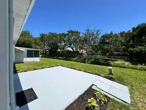 10084 Meridian Way N Palm Beach Gardens FL 33410