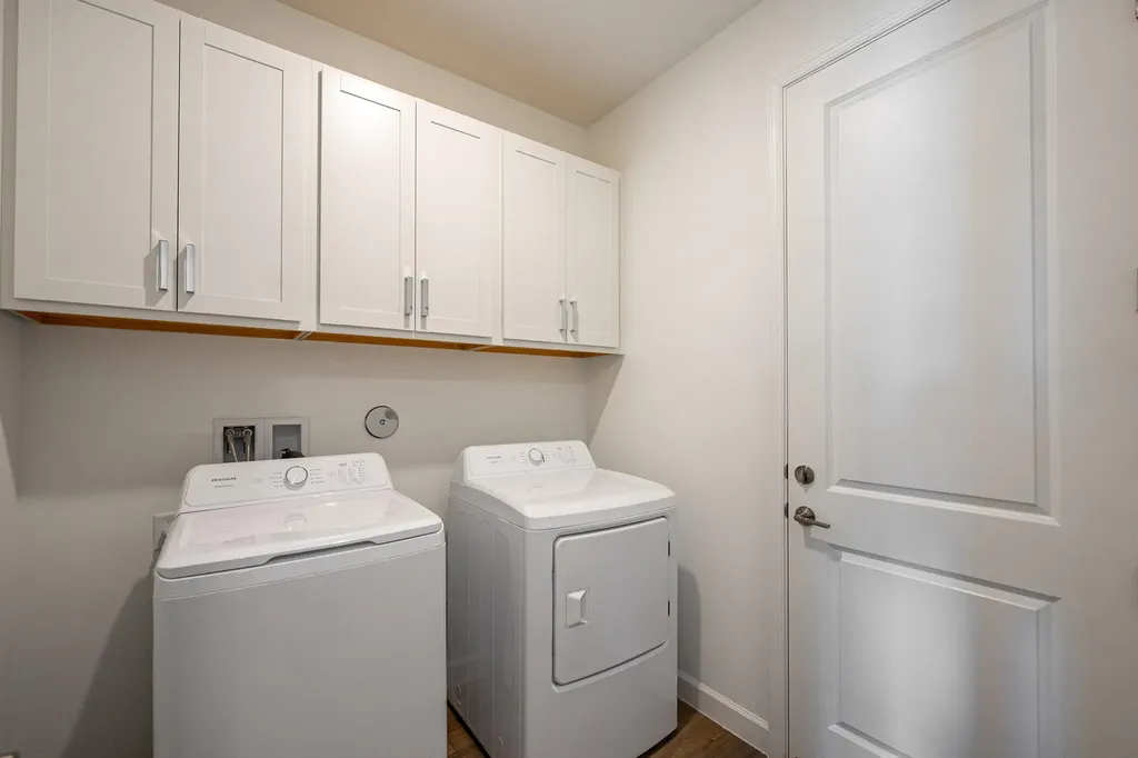 6850 NW Kestrel Lane Port St Lucie FL 34987