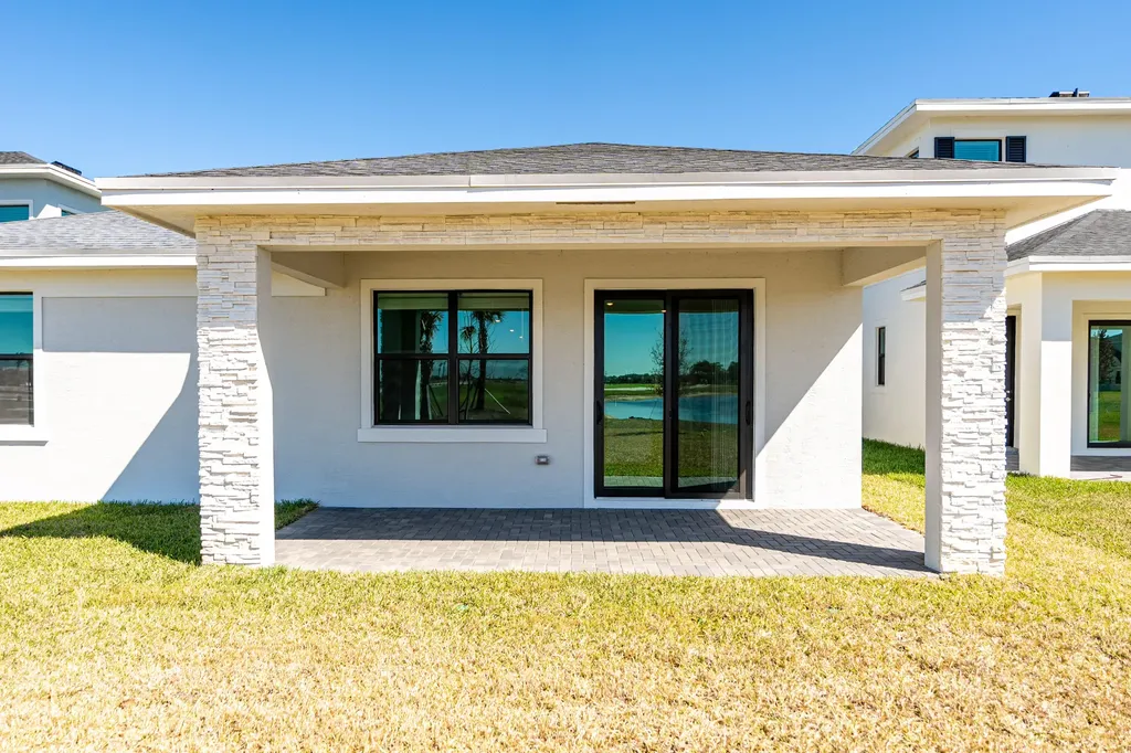 6850 NW Kestrel Lane Port St Lucie FL 34987