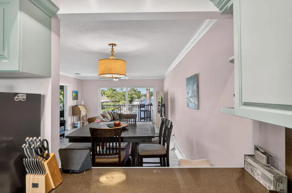 2311 NE 36th Street Lighthouse Point FL 33064