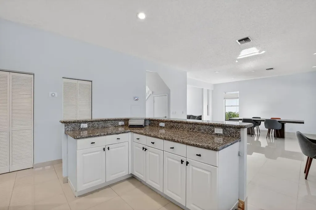 10058 Umberland Place Boca Raton FL 33428