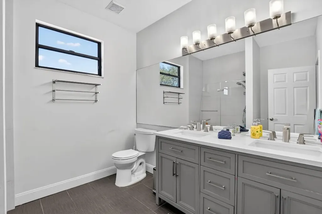 10058 Umberland Place Boca Raton FL 33428