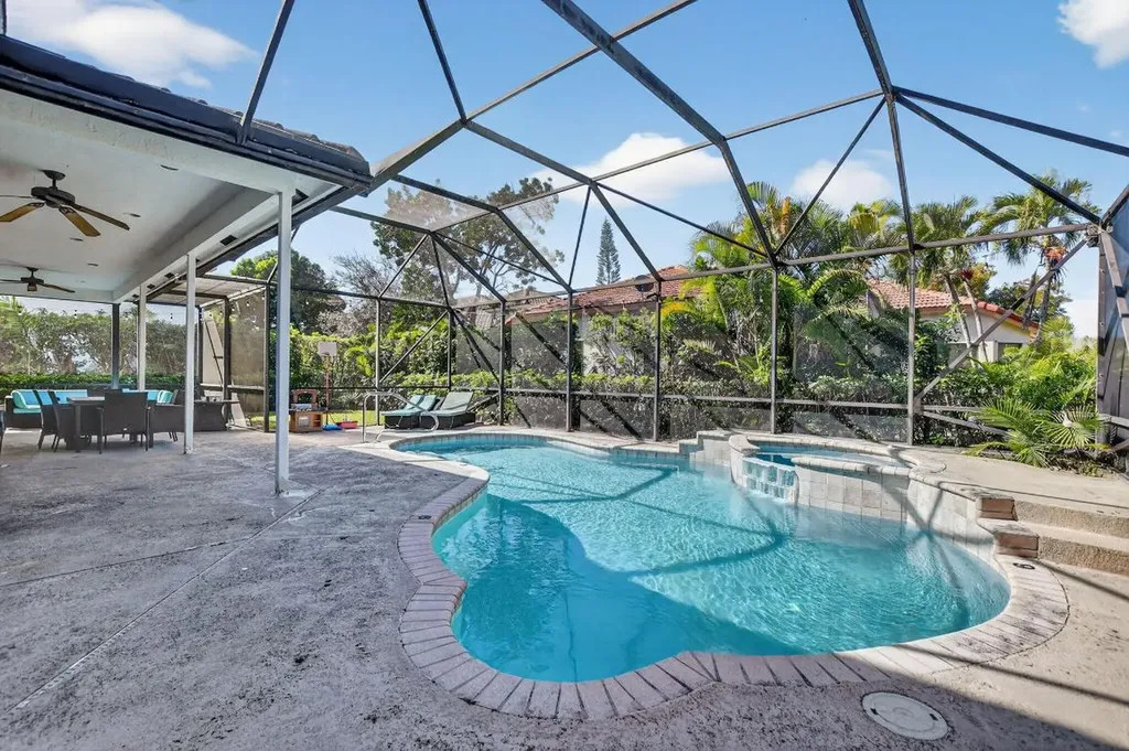 10058 Umberland Place Boca Raton FL 33428