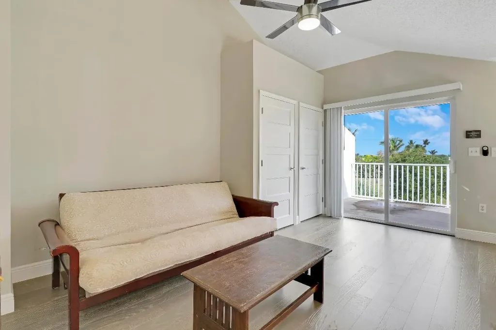 360 Bella Vista Court N Jupiter FL 33477