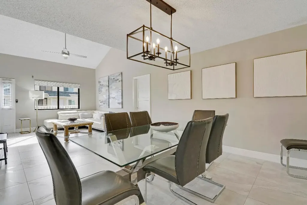 360 Bella Vista Court N Jupiter FL 33477