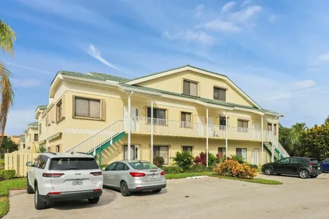 360 Bella Vista Court N Jupiter FL 33477