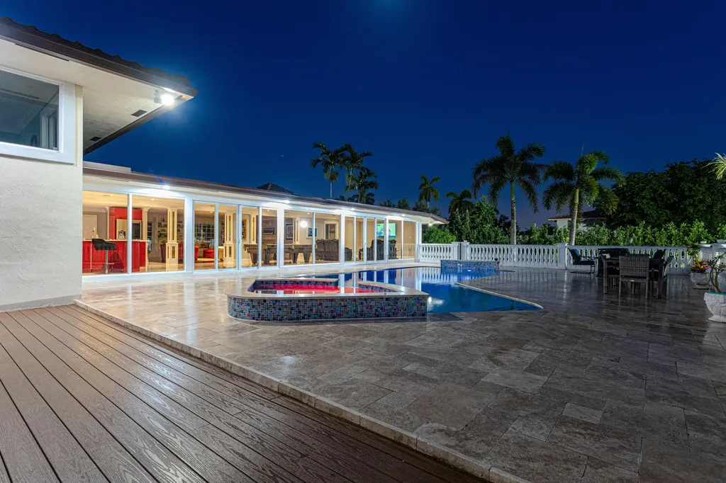 875 NW 120th Avenue Plantation FL 33325