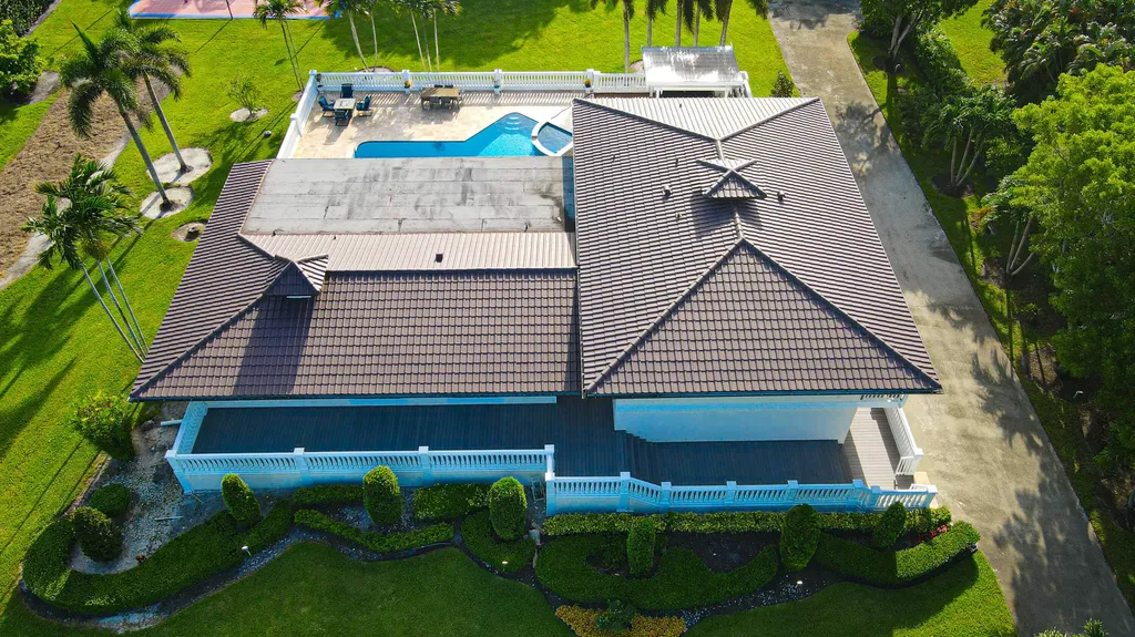 875 NW 120th Avenue Plantation FL 33325