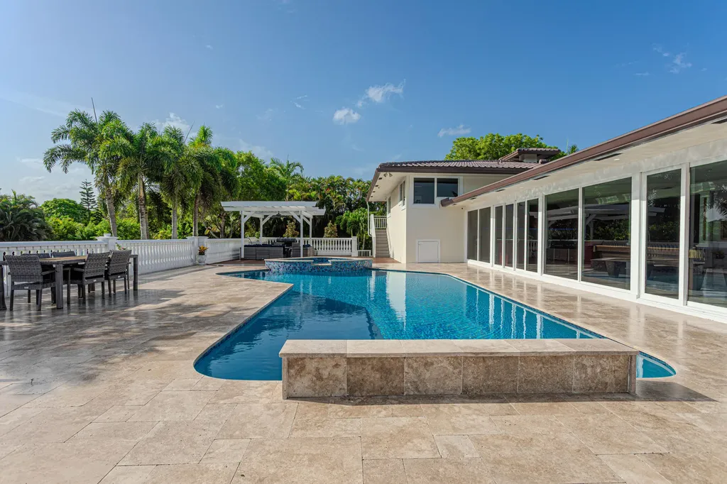 875 NW 120th Avenue Plantation FL 33325
