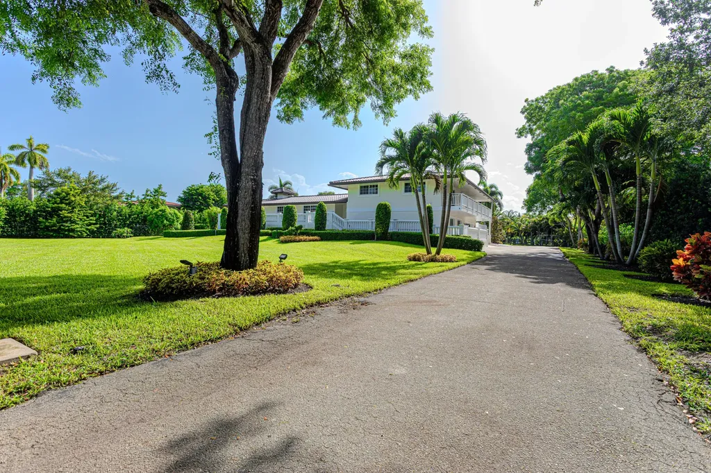 875 NW 120th Avenue Plantation FL 33325