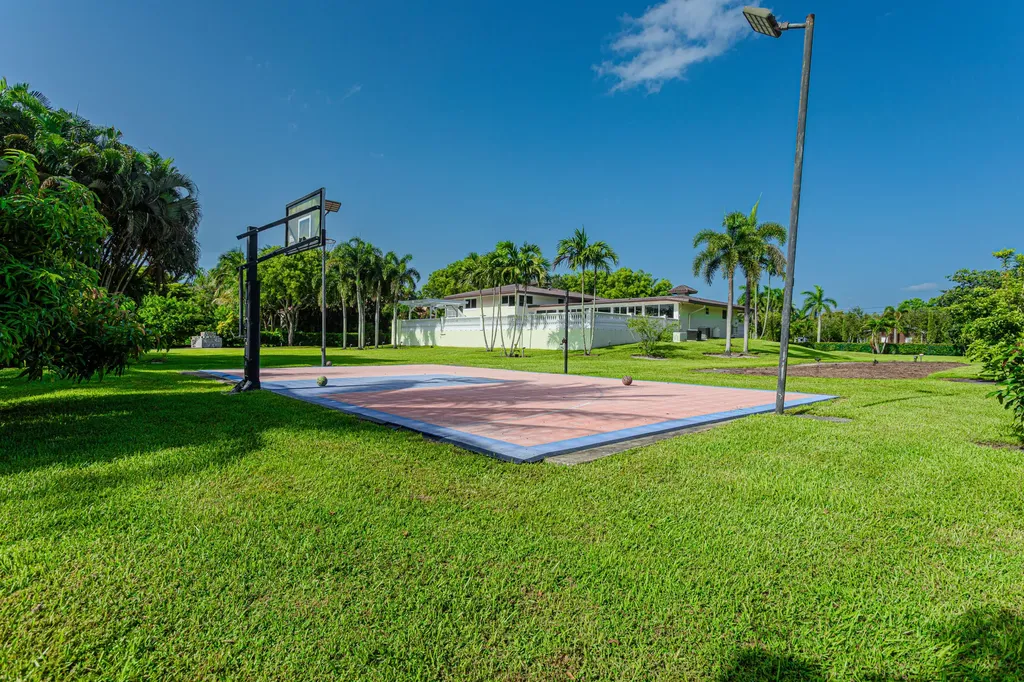 875 NW 120th Avenue Plantation FL 33325