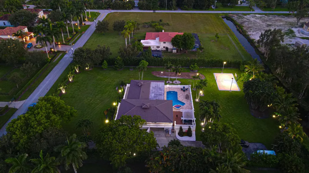 875 NW 120th Avenue Plantation FL 33325