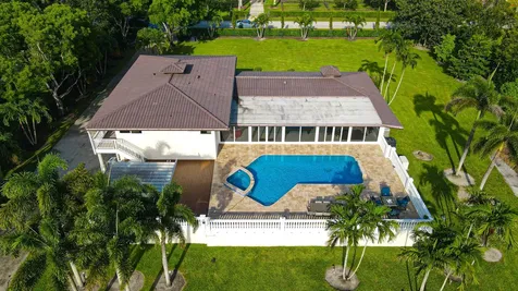 875 NW 120th Avenue Plantation FL 33325