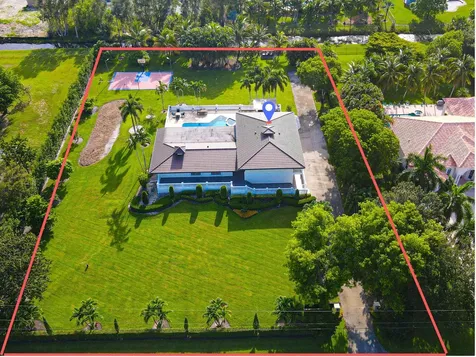 875 NW 120th Avenue Plantation FL 33325