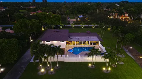 875 NW 120th Avenue Plantation FL 33325