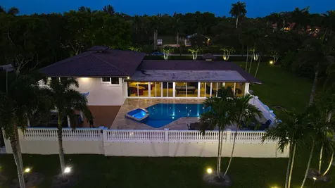 875 NW 120th Avenue Plantation FL 33325
