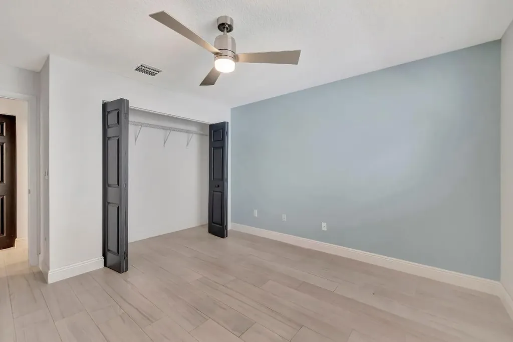 9567 Lake Serena Drive Boca Raton FL 33496