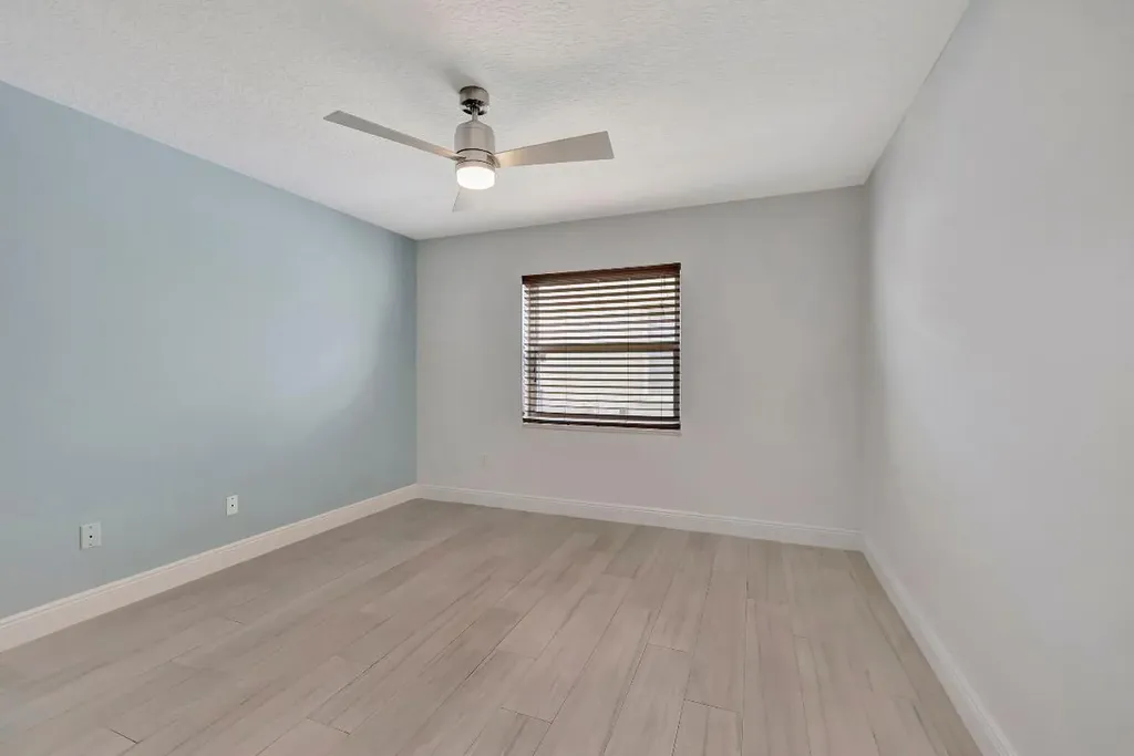 9567 Lake Serena Drive Boca Raton FL 33496