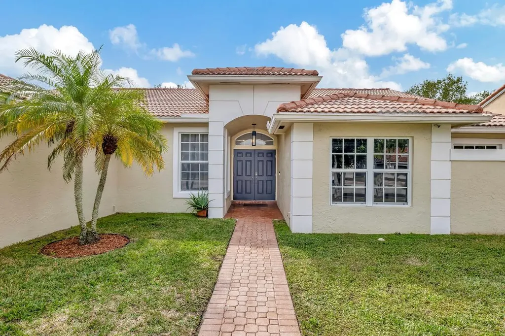 9567 Lake Serena Drive Boca Raton FL 33496