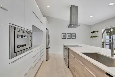 9567 Lake Serena Drive Boca Raton FL 33496
