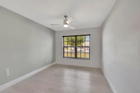 9567 Lake Serena Drive Boca Raton FL 33496