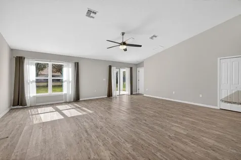 1334 SW Axtell Avenue Port St Lucie FL 34953