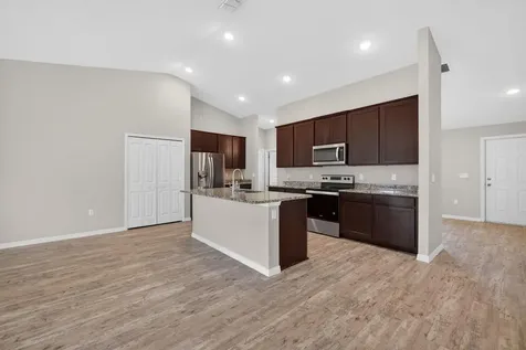 1334 SW Axtell Avenue Port St Lucie FL 34953