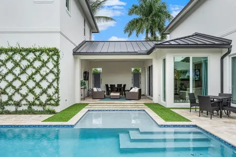217 Gulfstream Boulevard Boynton Beach FL 33435