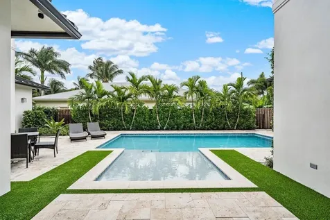 217 Gulfstream Boulevard Boynton Beach FL 33435