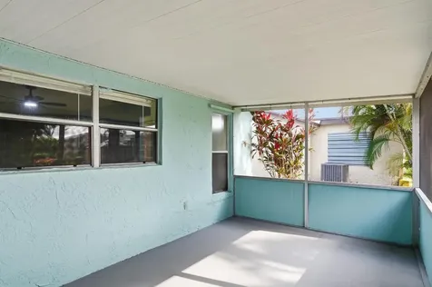 7288 Pine Park Drive N Lake Worth FL 33467