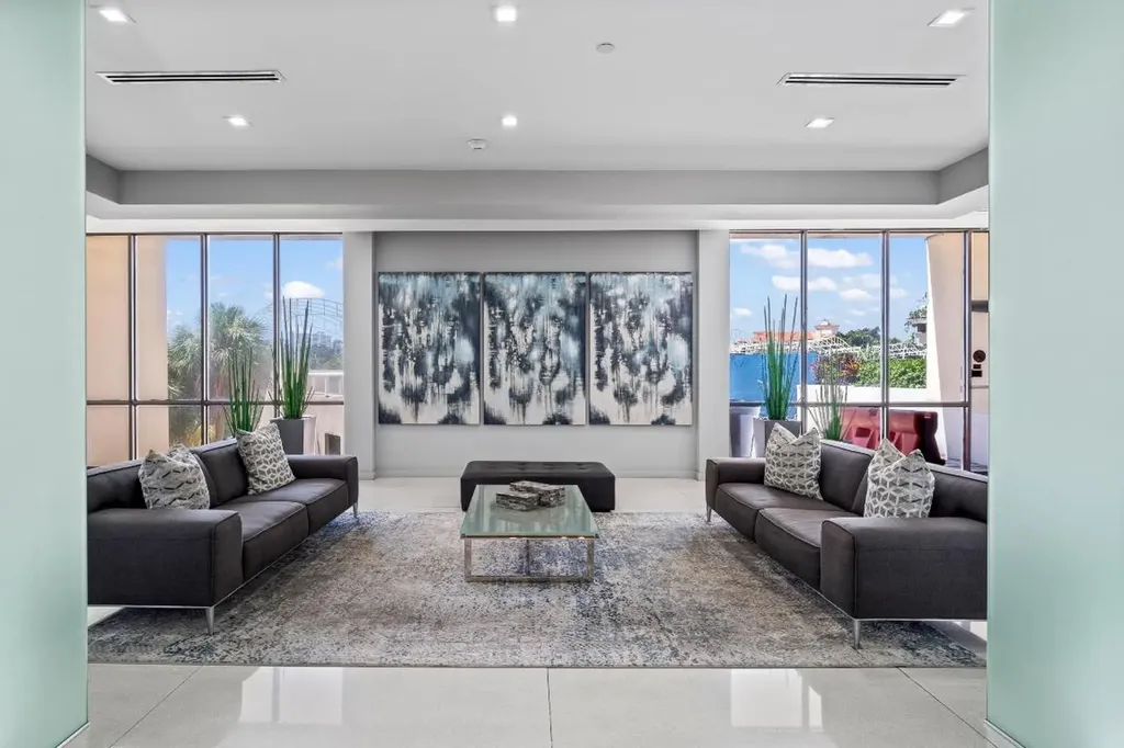 20379 W Country Club Drive Aventura FL 33180
