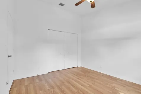 66 Via De Casas Norte Boynton Beach FL 33426